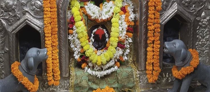 Shri Batuk Bhairav Mandir, Varanasi, Uttar Pradesh - Vushii.com